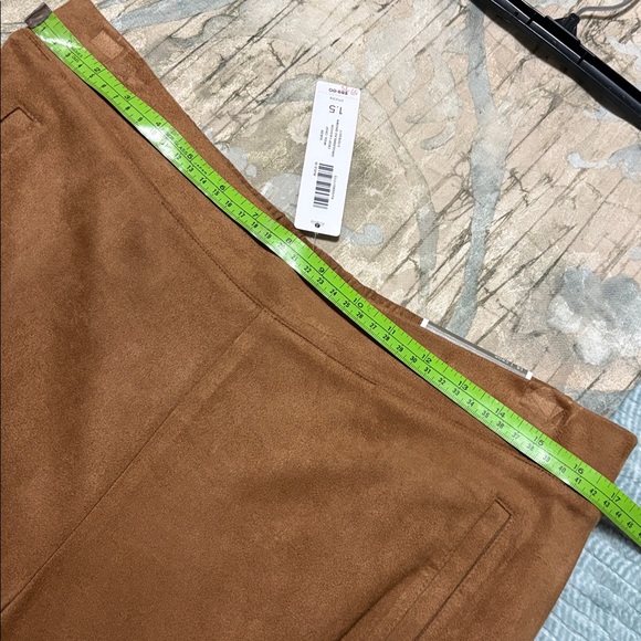 Chico’s wide crop, faux suede, NWT - Picture 11 of 11